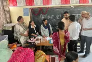 DC inspects registration for Mukh Mantri Mawan Dhiyan Satkar Scheme in Kapurthala