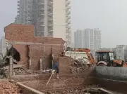 Delhi L-G Sandhu orders strict action against illegal constructions in city