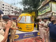 Dhanbad Inaugurates Helmet-Shaped Traffic Post to Promote Road Safety