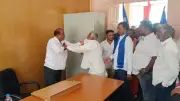 Farmer slaps BTDA clerk with slipper during protest in Bagalkot