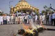 Farmers Protest Across States Against Urea Shortage and Rising Costs