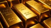 Gold price may rise near-term on easing oil, Fed meeting key: Expert