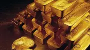 Gold Slumps Rs 4,300, Silver Tanks Rs 10,000 on Oil Rally, Strong Dollar