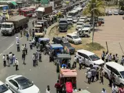 Gujarat Farmers Rally Against Land Acquisition for Electric Poles