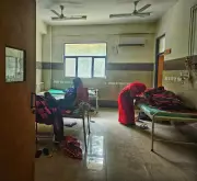 Haryana Hospitals Told to Ensure Power Backup in Maternity Units After Torchlight Delivery