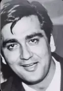 Jackie Shroff Honors Sunil Dutt on 97th Birth Anniversary