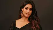 Janhvi Kapoor Alleged Chats on Peddi Set Spark Fresh Debate Online
