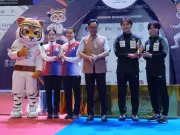 Japan and Korea Win Team Golds at Asian Senior Fencing Championship