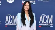 Kacey Musgraves Returns as Guest Judge for Dallas Cowboys Cheerleaders Season 3