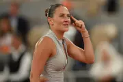 Marta Kostyuk beats Svitolina in all-Ukrainian Roland Garros quarterfinal