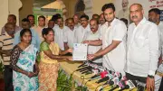 MP Yaduveer Wadiyar distributes sanction letters to beneficiaries in Mysuru