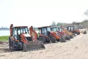 Nagpur Civic Body Removes 200 Loads of Water Hyacinth from Ambazari Lake