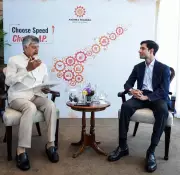 Naidu in Singapore pitches Andhra as ideal investment destination, woos startups