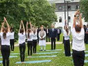 PM Modi and Slovak President Watch Yoga Demo by Schoolchildren