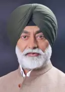 Punjab Congress uses 'broom insult' to attack AAP over 2015 sacrilege cases