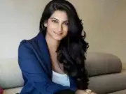 Rs 1.35 Crore Gold Jewellery Stolen from Rhea Kapoor's Team En Route to Met Gala