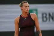 Sabalenka beats Osaka at French Open with power and moonwalk celebration