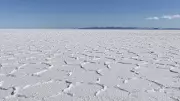 Salar de Uyuni: Bolivia's Vast Salt Flats and Mirror World
