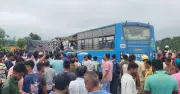 Six Killed, 26 Injured in Bus-Lorry Collision on NH-27 in Jalpaiguri