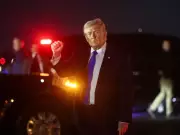 Trump Halts Iran Strikes After High-Level Talks, Naval Blockade Remains