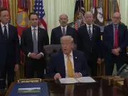 Trump signs executive orders on quantum tech, targets 5-year breakthrough
