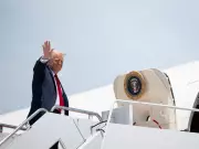 Trump Warns Iran 'Must Pay Price' for Delaying Deal