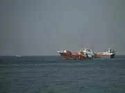 US, Iran Trade Fresh Strikes as Truce Frays in Hormuz Region