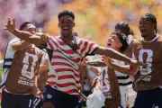 USA Beat Australia 2-0, Reach World Cup Round of 32 After 96-Year Wait