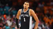 Wembanyama Shoves Brunson: Knicks Fans Furious Over Missed Call in Game 3