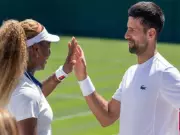 Wimbledon: Djokovic and Serena Williams Meet at Training Session