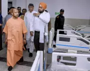 Yogi condemns objectionable comments against Akhilesh Yadav's daughter, orders FIR