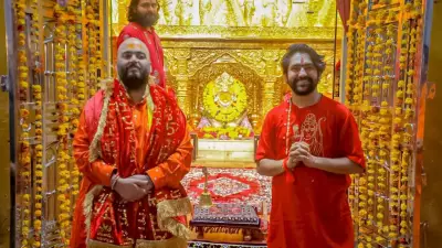 Anant Ambani Offers Prayers at Bageshwar Dham, Performs Yajna with Dhirendra Shastri