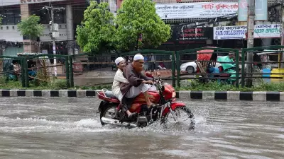 Bangladesh Floods Kill 44, Strand Over a Million: Officials