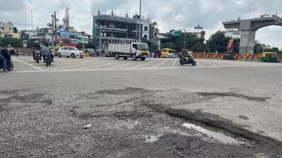 Bengaluru's Horamavu Junction Traffic Worsens Due to Signal Delays