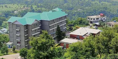 Nauni University Issues Apple Disease Advisory Amid Persistent Rains