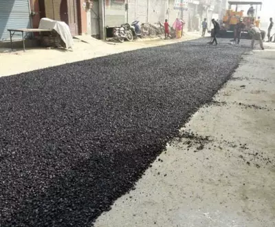 Patiala Road Recarpeting During Rain Sparks Outrage, Mayor Orders Inquiry