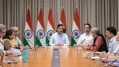 Pralhad Joshi Takes Charge as Education Minister, Holds Review Meetings