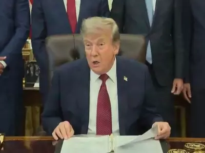 Trump Shelves Iran Strike Plans After Advisers Warn of Munitions Shortages