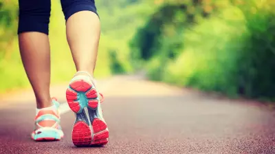 Walking Speed Linked to Dementia Risk: Study Reveals Key Insights