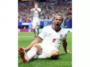 England Must Adapt to Altitude and Hostile Crowd: Redknapp Ahead of Mexico Clash