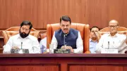 Fadnavis Chairs Meeting on Maharashtra-Karnataka Border Dispute