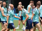 Haaland and Ostigard Intensify Training Ahead of Norway-England World Cup Quarter-Final