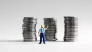 India Sets Up Panel to Draft Binding National Floor Wage Under New Labour Codes