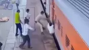 Jhansi: Passenger slips from moving train, rescued by RPF constable