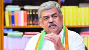 KPCC chief Hariprasad slams Joshi, Kumaraswamy over 'mass enumeration' charge