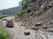 Landslide Blocks Shimla-Manali Highway, Traffic Disrupted for Two Hours