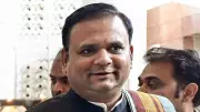 Maharashtra Speaker Slams Govt Over Absent Secretaries in Assembly