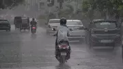 Mumbai Rains: Waterlogging in Palghar, Thane, Raigad; School Holiday Declared, Flights Diverted
