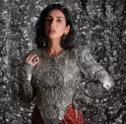 Parul Gulati Alleges Rs 8 Lakh Fraud by Nish Hair Staff in Bengaluru