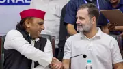 Rahul Gandhi Pledges Unity With Akhilesh Yadav Ahead of UP Polls